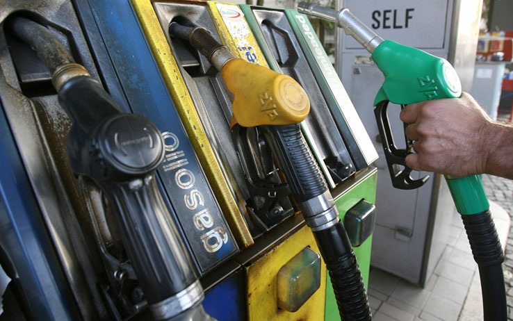 pompa-benzina-prezzo-gasolio-diesel