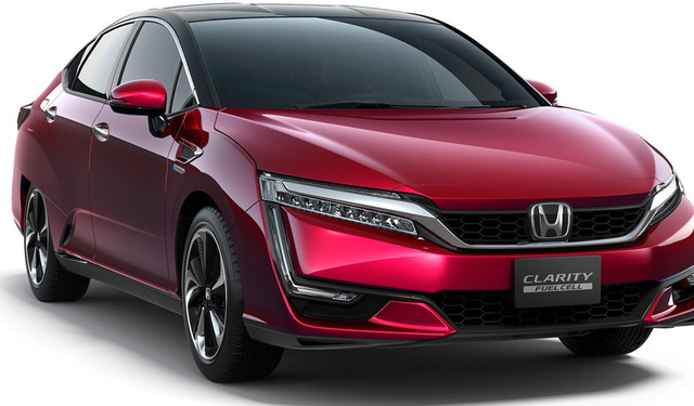 Honda-Clarity-Fuel-Cell-2016_horizontal_lancio_sezione_grande_doppio